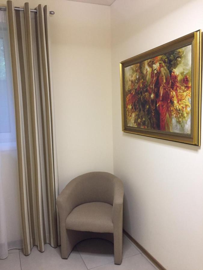 Westend Hotel Kiev Extérieur photo